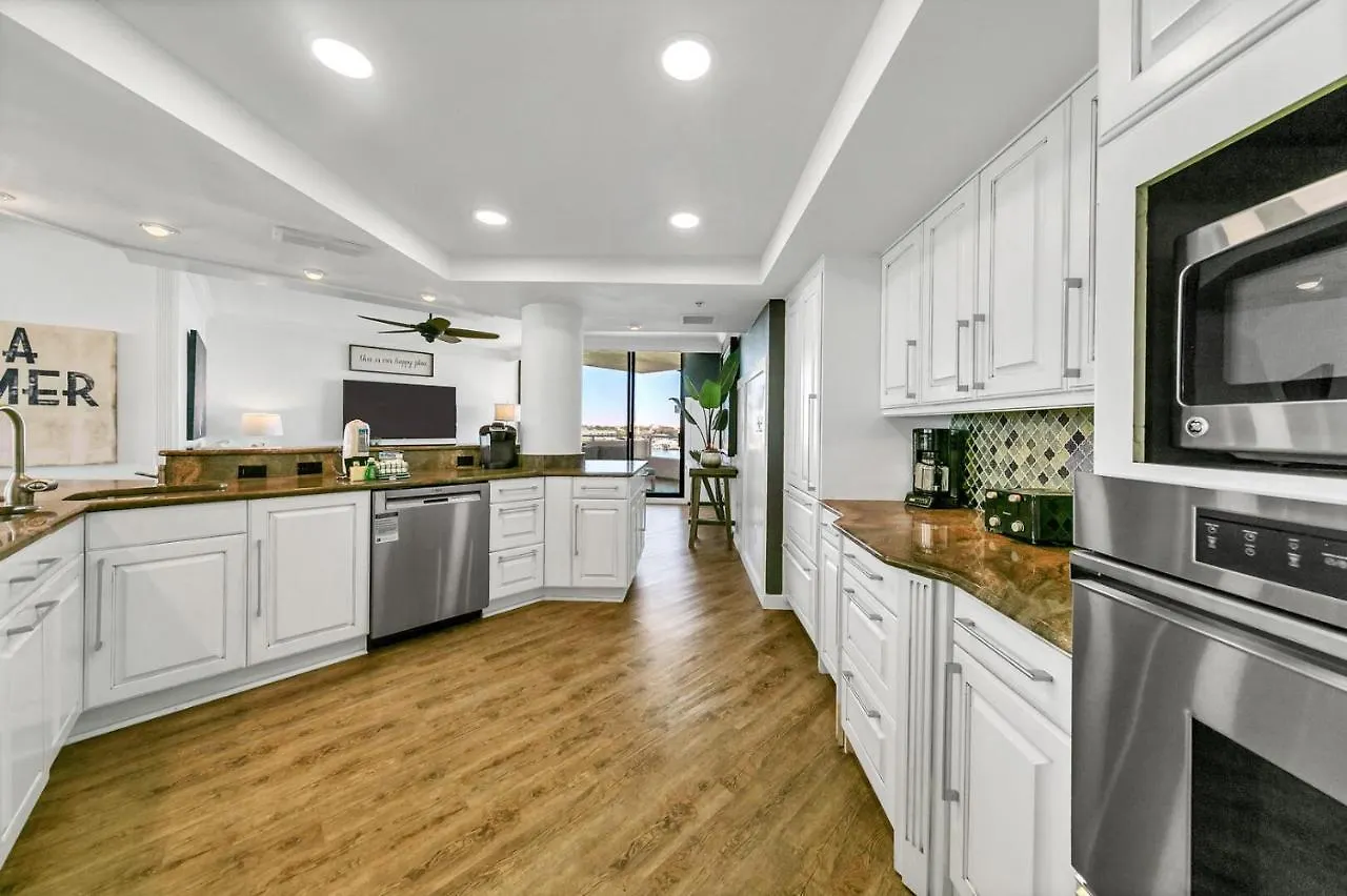 Holiday home East Pass Towers 603-Fab 3Br 2100 Sf With Destin Harbor Views Villa